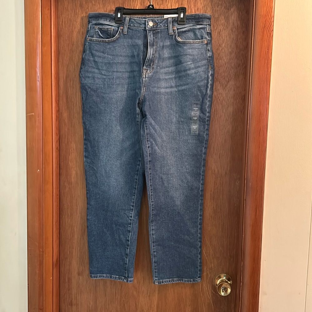 Sonoma jeans. Size 16. NWT